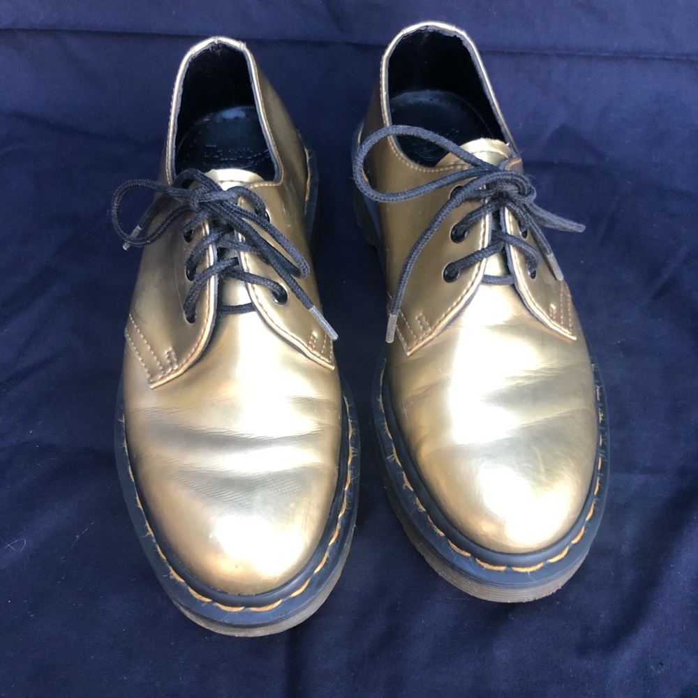 Doc Dr Martens Air Wair Shoes Patent Gold Shiny Leather Oxford 10084 Womens US 6